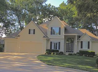 2120 SW Cedar Hill Ln, Lees Summit, MO 64081