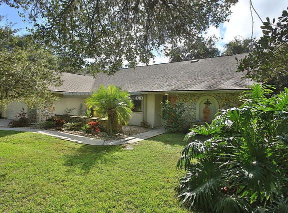 3rd image of 712 Central Park Blvd