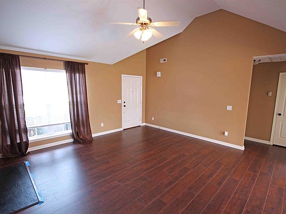 4th image of 3103 Melissa Ct