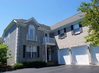8104 Boulder Ct, Long Grove, IL 60047
