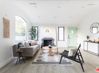 2712 Southwest Dr, Los Angeles, CA 90043