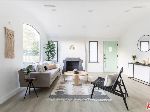 2712 Southwest Dr, Los Angeles, CA 90043