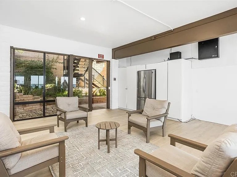 190 Del Mar Shores Ter #58 — Photo 47