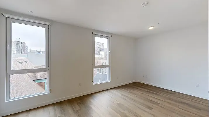 Rented by Compass | media 10