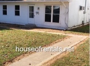 119 N Olive St, Carterville, IL 62918