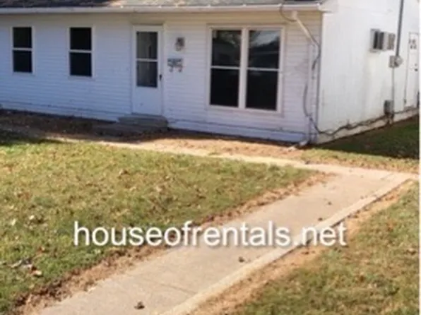 119 N Olive St, Carterville, IL 62918