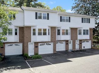 24 Gardiner Ct, Louisville, KY 40205