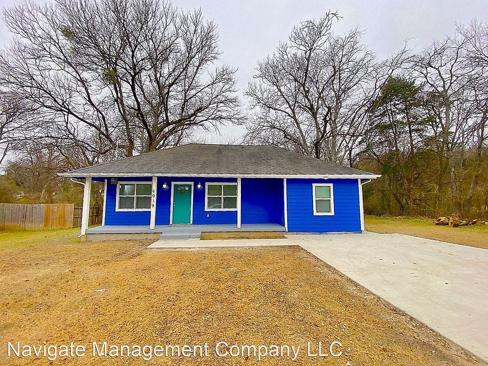 1st image of 4939 Corrigan Ave