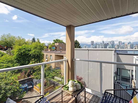 3rd image of 953 W 8th Ave #105
