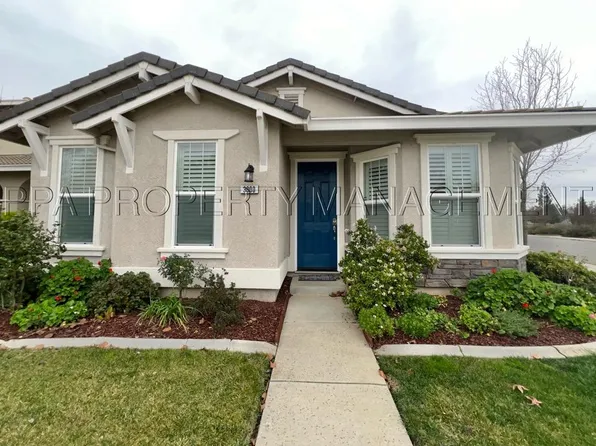 3000 Spoonwood Way, Sacramento, CA 95833