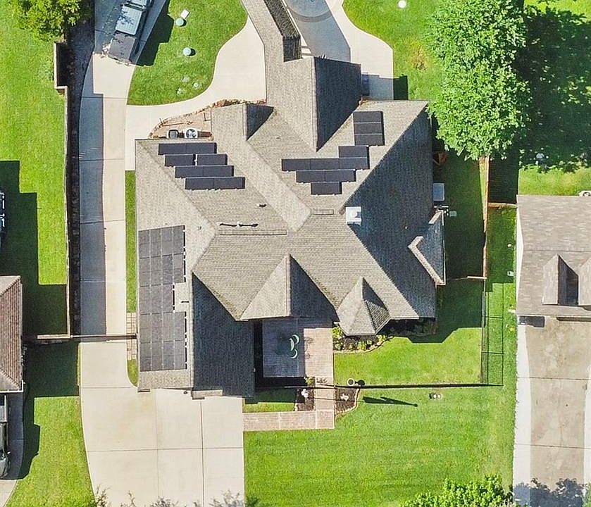 1st image of 7107 Nickaburr Creek Dr