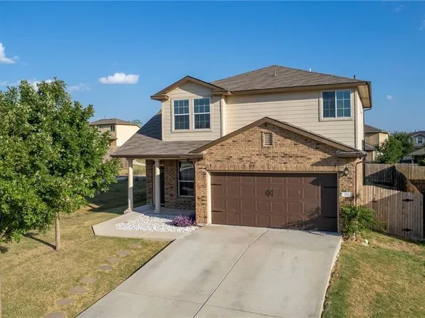 170 Kingfisher Ln, Kyle, TX 78640