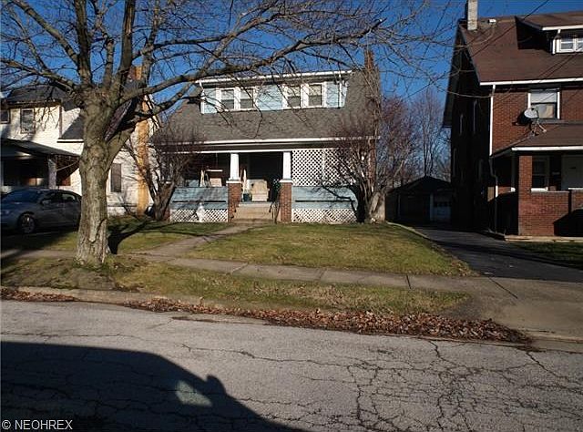 1st image of 250 Pasadena Ave