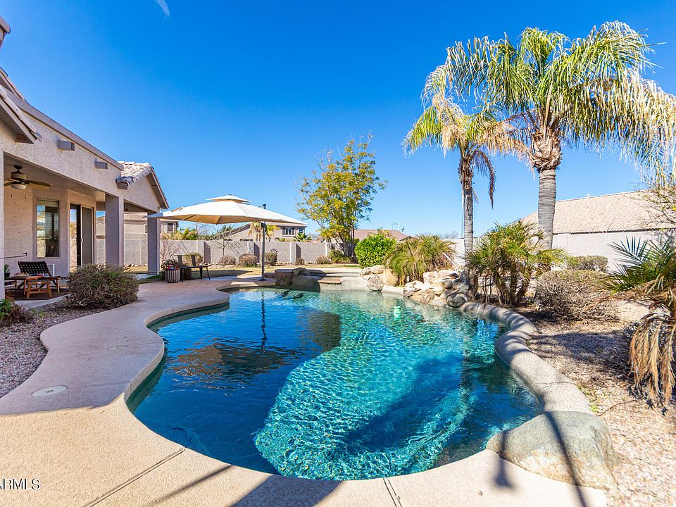 1st image of 2756 E HAZELTINE Way