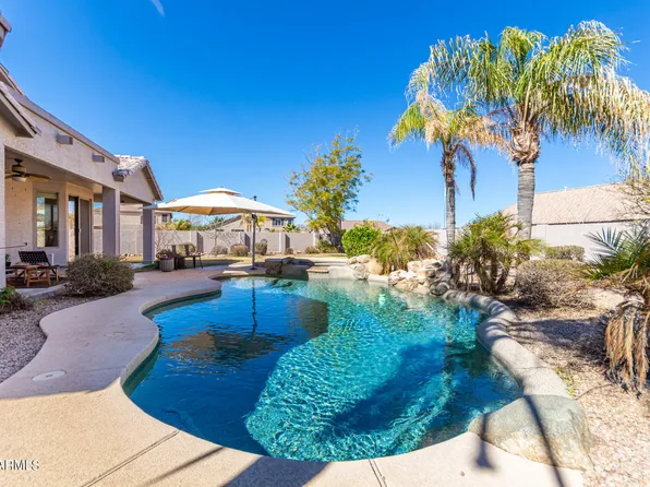2756 E HAZELTINE Way, Chandler, AZ 85249