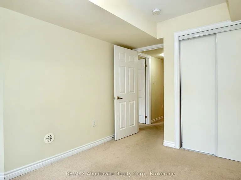 2441 Greenwich Dr #116 — Photo 17