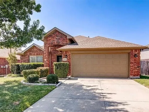800 Golden Bear Ln, McKinney, TX 75072