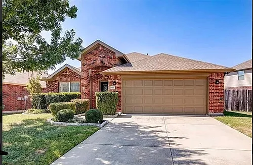 800 Golden Bear Ln Photo 1