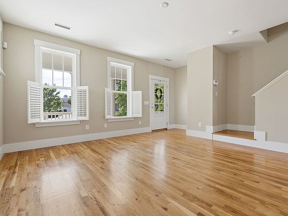 3rd image of 67 N Serenity Hill Cir