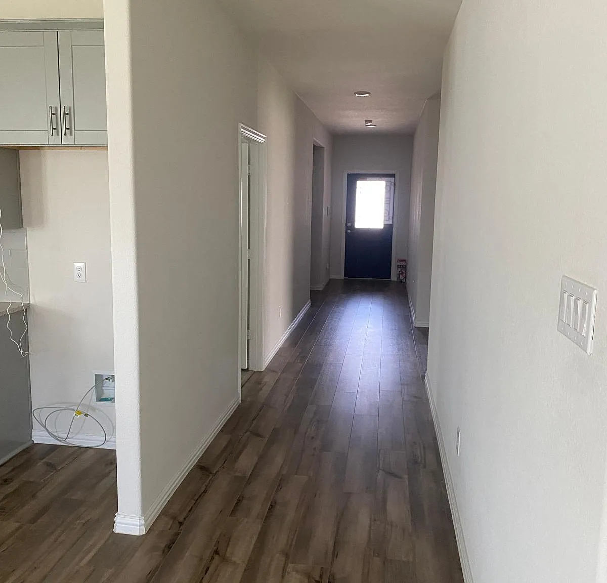 4 bed, 2022 sqft, $2,000 — Photo 3