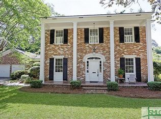 5518 Waters Dr, Savannah, GA 31406