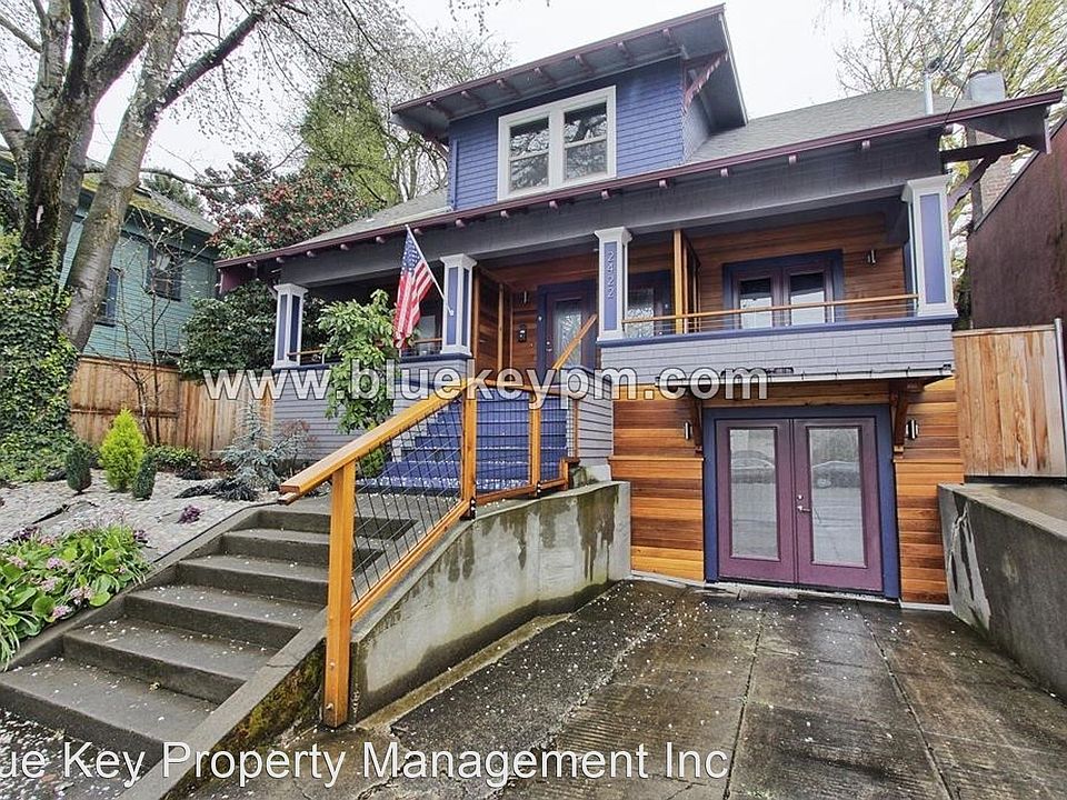 1st image of 2422 NE Glisan St #8424406
