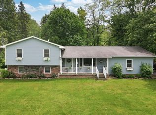 924 Riverside Dr, Painesville, OH 44077