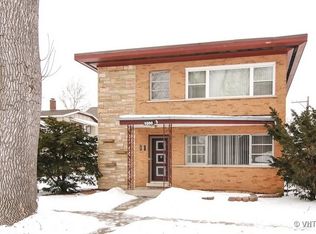 1050 Thomas St, Oak Park, IL