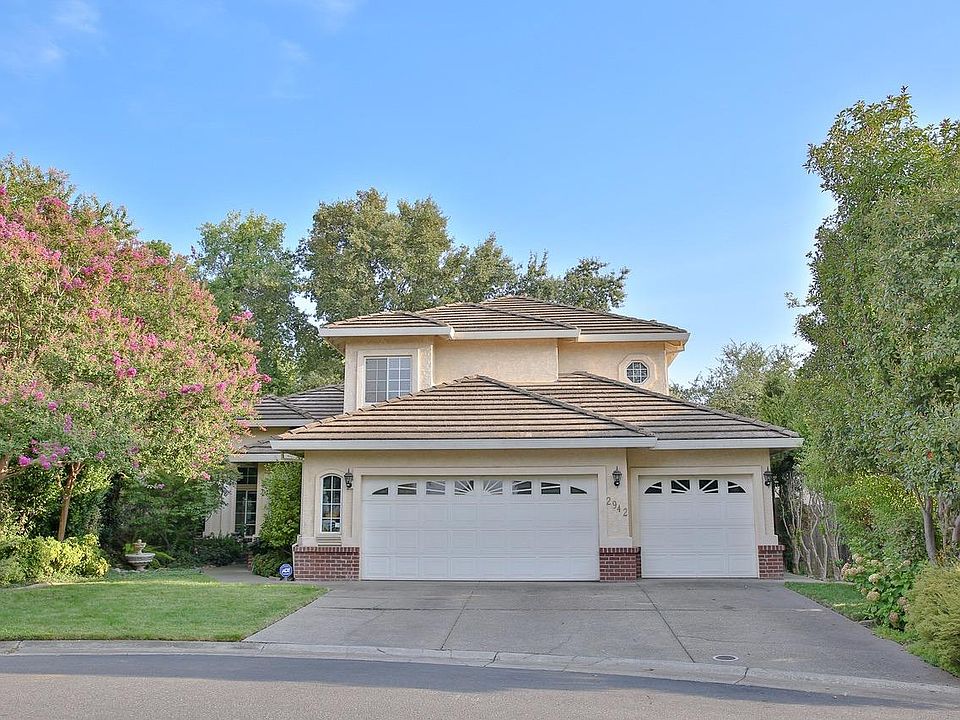 1st image of 2942 Whitewood Dr