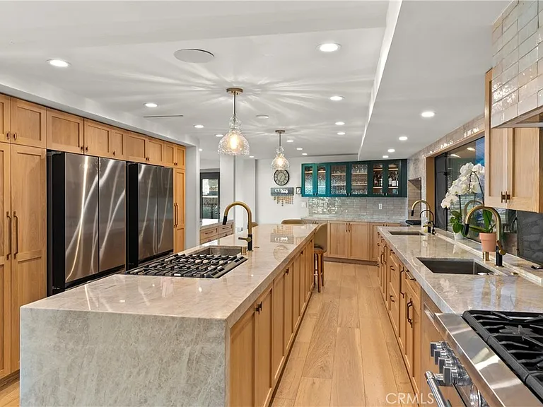 17333 Castellammare Dr — Photo 19