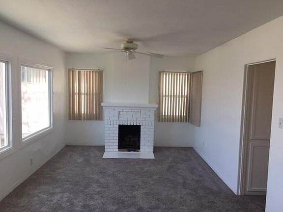 3rd image of 1027 Monterey Blvd