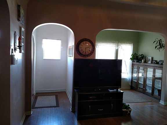 Entry way and office nook
