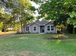 601 Cedar St, Bonham, TX 75418