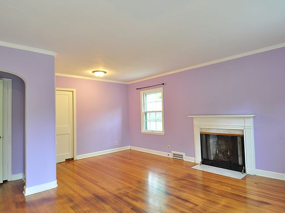 2nd image of 3825 J St