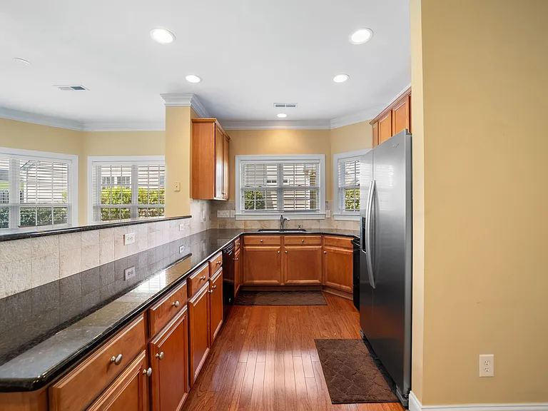 4488 Piedmont Trace Dr — Photo 2