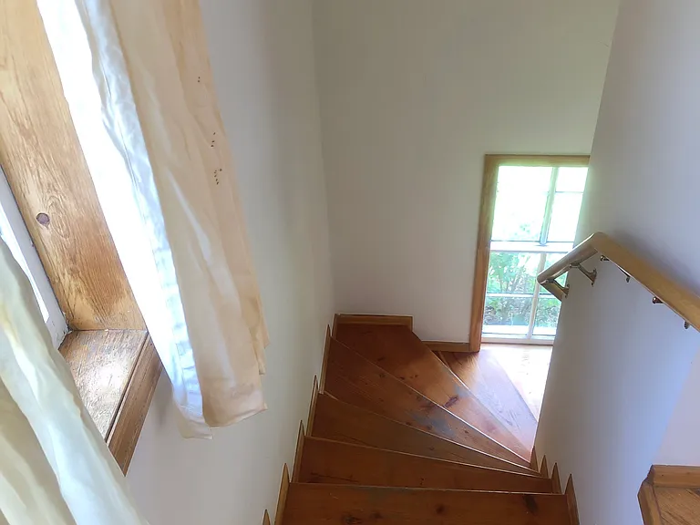 430 Mapleton Ave — Photo 12