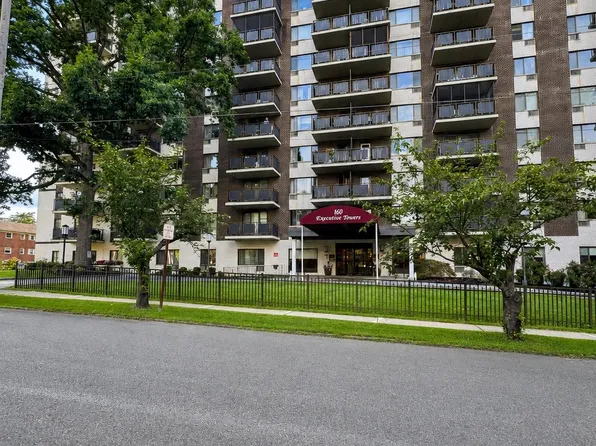 160 Academy Street #3D, Poughkeepsie, NY 12601
