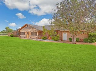 24204 E 1030th Rd, Weatherford, OK 73096