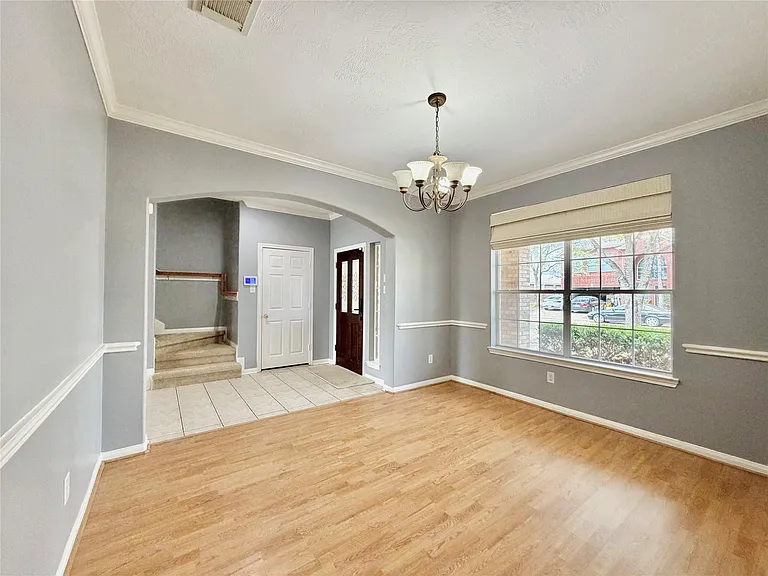 24327 Lanning Dr — Photo 5