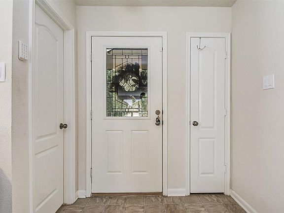 5th image of 12058 Audubon Hill Ct