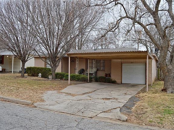 2nd image of 860 Ala Dr