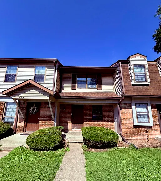 2362 S Henderson