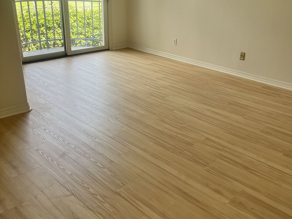 1st image of 501 S Oak Knoll Ave Unit 9