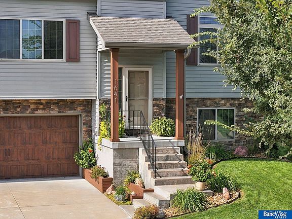 4th image of 1641 Torreys Dr