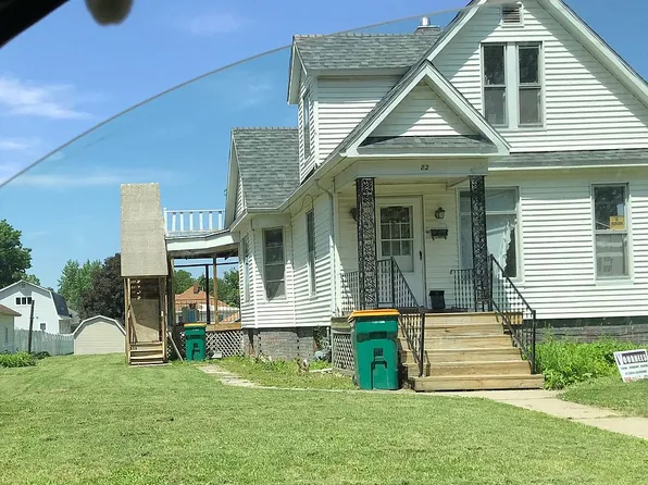 82 Lake St, Galesburg, IL 61401