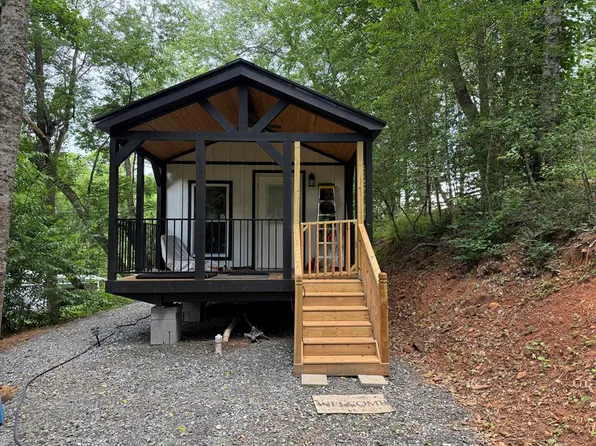 74 Southern Trce, Franklin, NC 28734