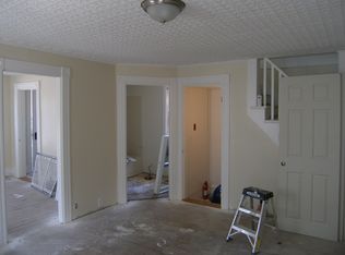 57 Maple St, Manchester, NH 03103