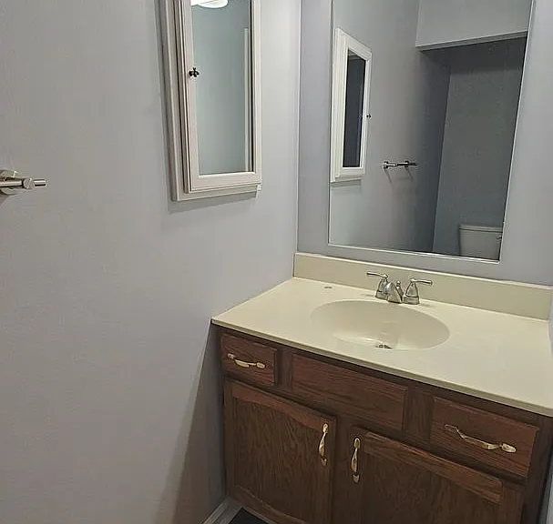 52 Michael Ct — Photo 15