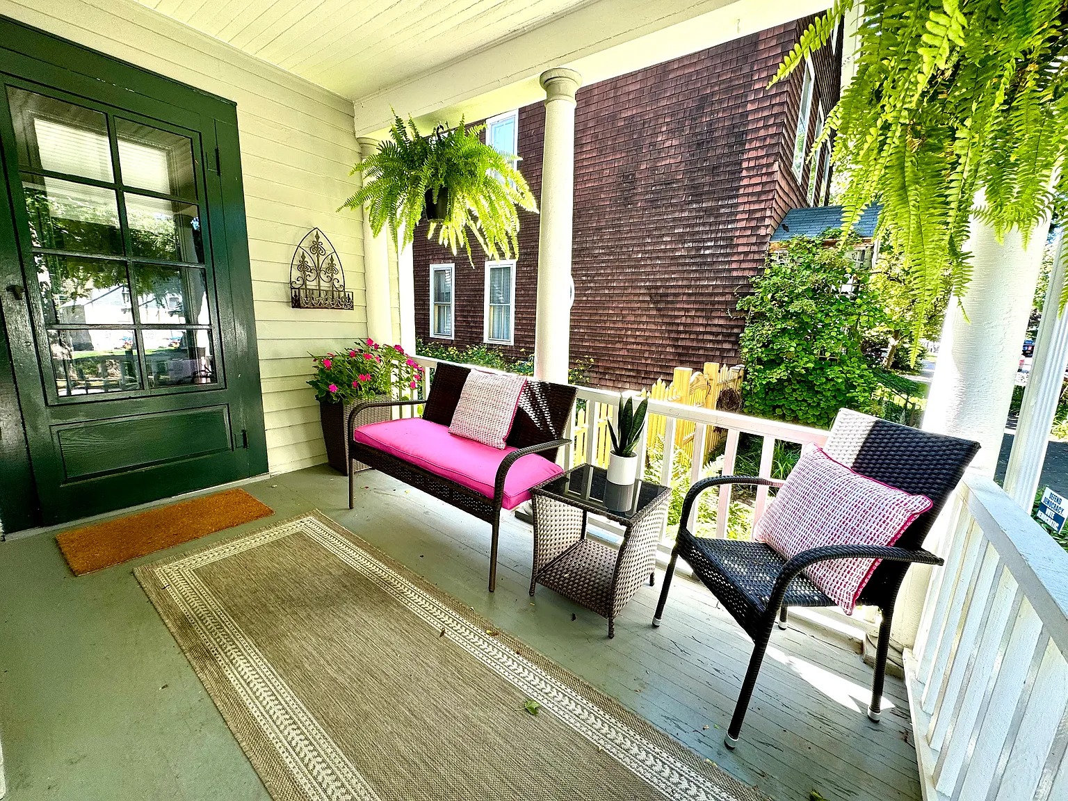 130 White St — Photo 2