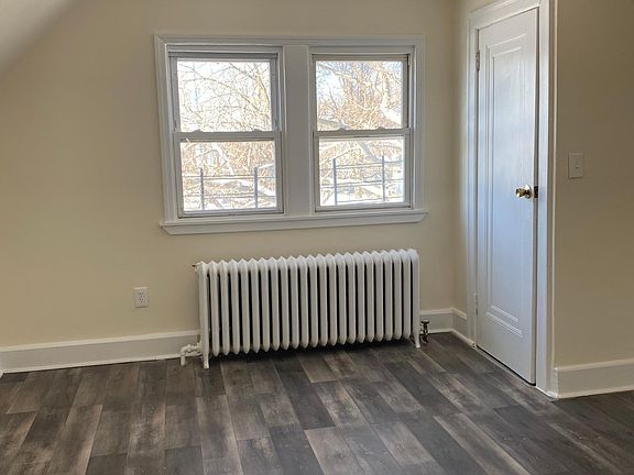 5th image of 294 Prescott St APT 3